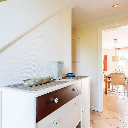Haus Suederwung 24_ Hausteil A بيت للعطل