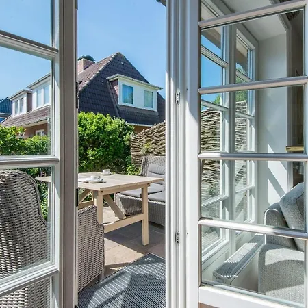 Haus Suederwung 24_ Hausteil A بيت للعطل